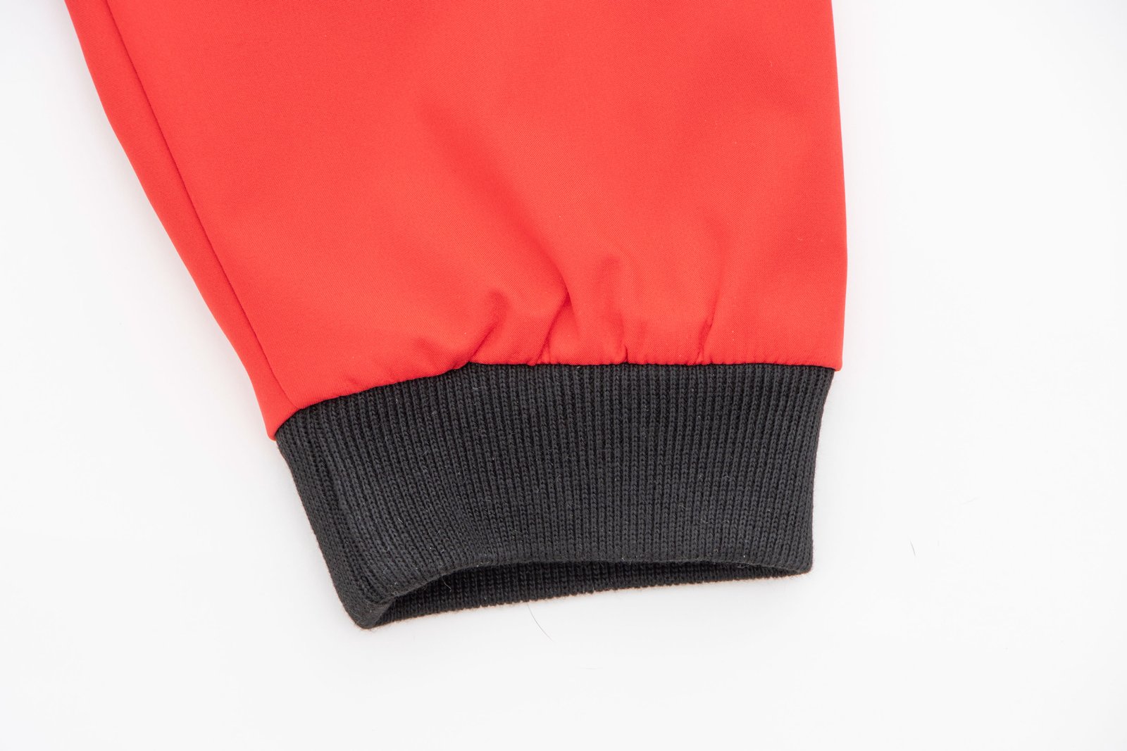 Jacket roja con cierre